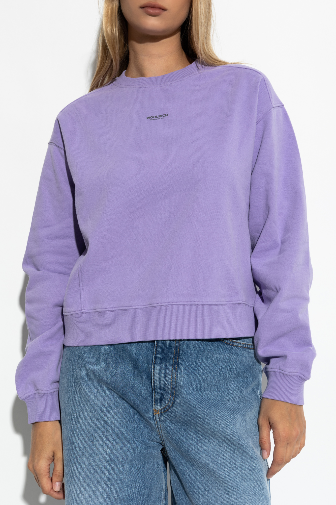【送料&関税込】Woolrich Sweatshirt With Logo Men's Garment-Dyed Crewneck Sweatshirt with Graphic Print